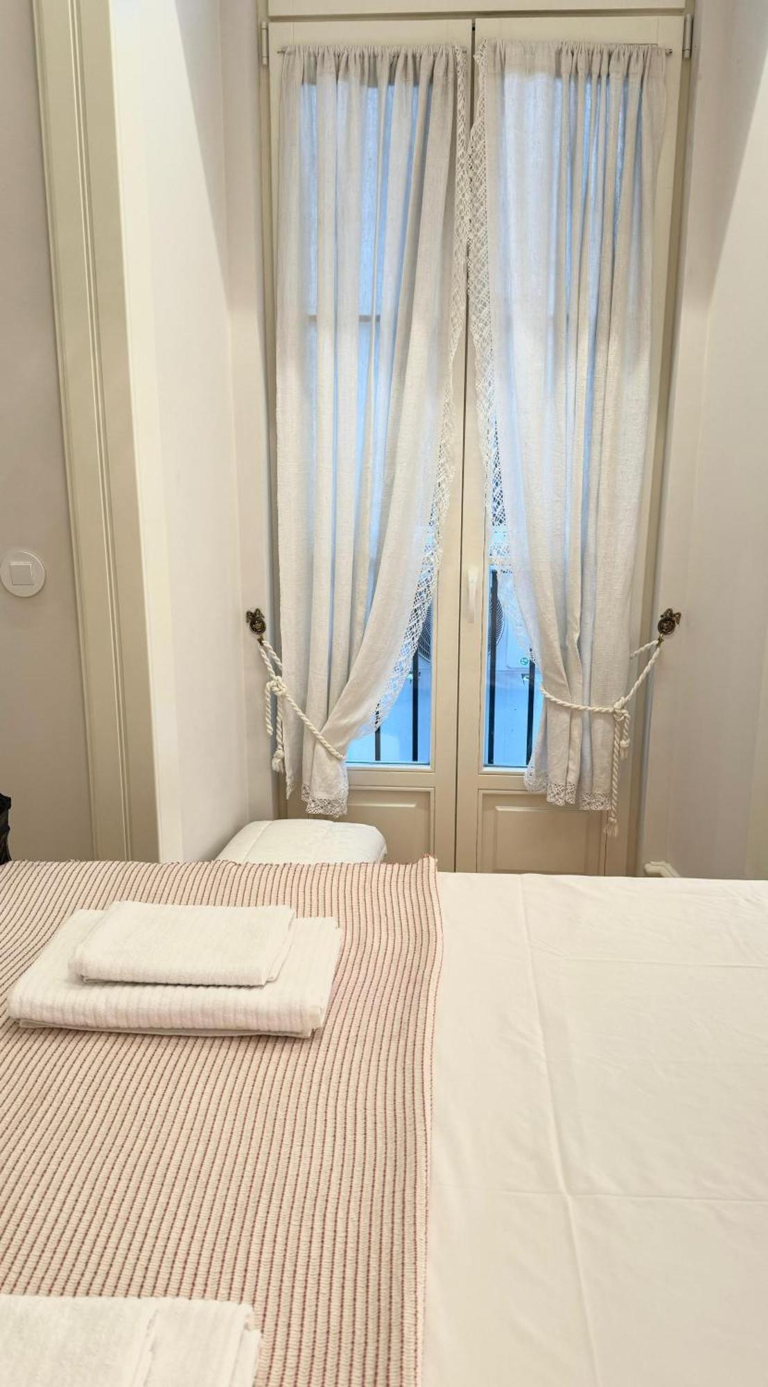 Quarto Com Banheiro Privativo Na Baixa Lisboa Kültér fotó